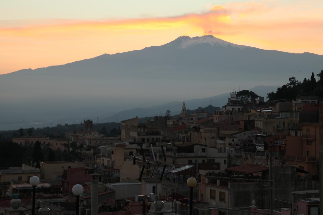Appartement Teatro Greco Balcony Taormina